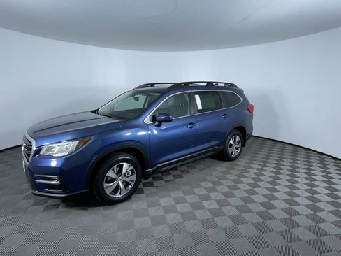 Used 2020 Subaru Ascent Premium w/ Convenience Package AWD/4WD image 4