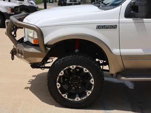 Used 2004 Ford Excursion Eddie Bauer AWD/4WD image 13