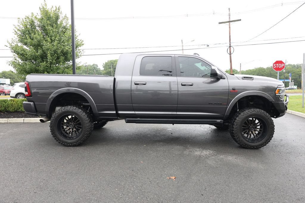 Used 2022 RAM 2500 Laramie AWD/4WD image 6
