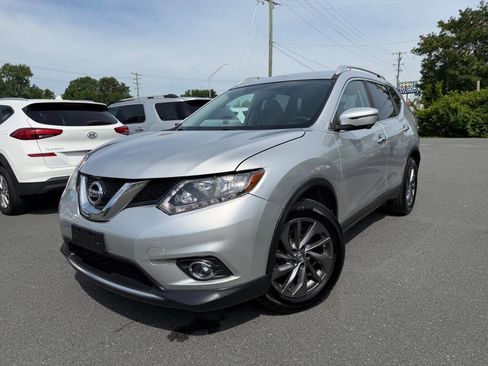 Used 2016 Nissan Rogue SL AWD/4WD image 1