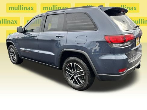 Used 2020 Jeep Grand Cherokee Trailhawk w/ Trailhawk Luxury Group image 11