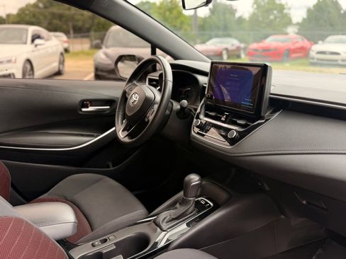 Used 2024 Toyota Corolla SE FWD image 22