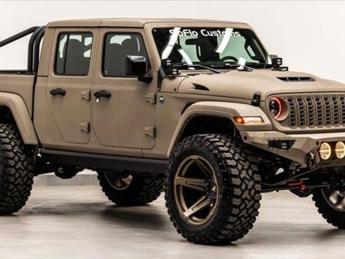 Used 2026 Jeep Gladiator Sport image 4