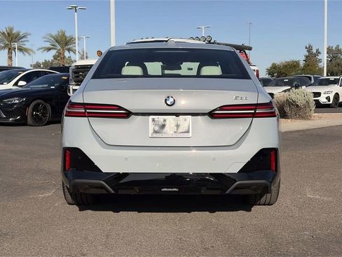 Used 2026 BMW 530i w/ M Sport Package image 6