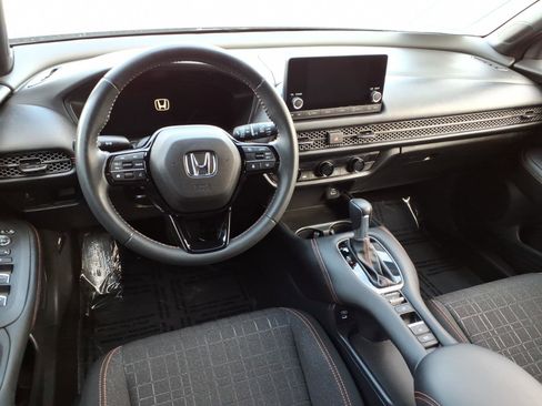 Certified 2024 Honda HR-V Sport image 5