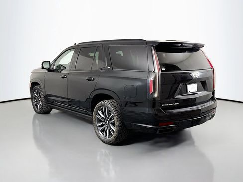 Used 2021 Cadillac Escalade Sport Platinum image 5