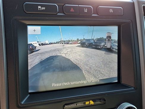 Certified 2021 Ford Expedition XLT RWD image 17