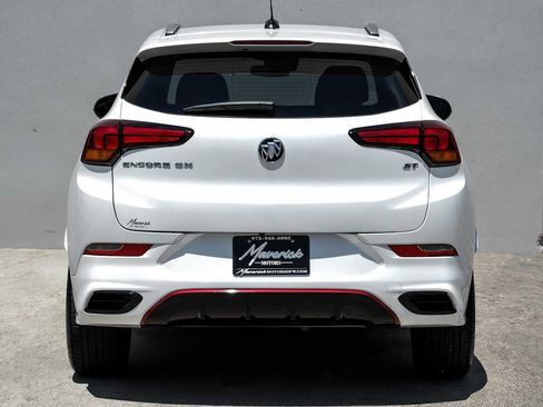 Used 2022 Buick Encore GX Select w/ Sport Touring Package FWD image 9