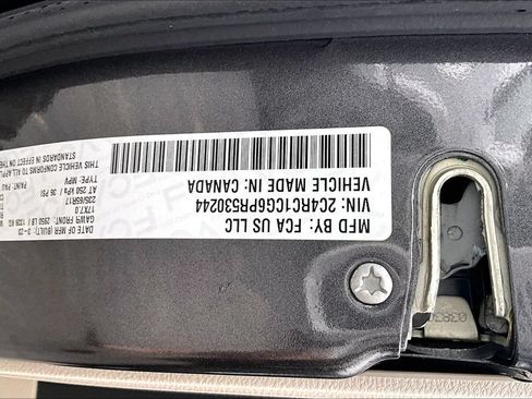 Used 2023 Chrysler Voyager LX FWD image 19