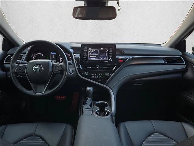 Used 2024 Toyota Camry SE w/ Convenience Package FWD image 16