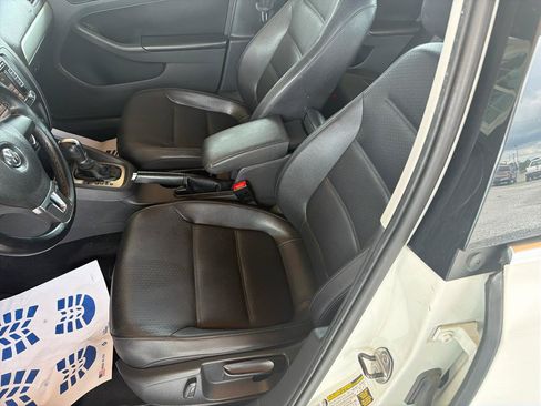 Used 2013 Volkswagen Jetta SE FWD image 27