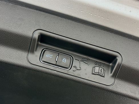 Used 2023 Ford Explorer XLT w/ Equipment Group 202A image 32