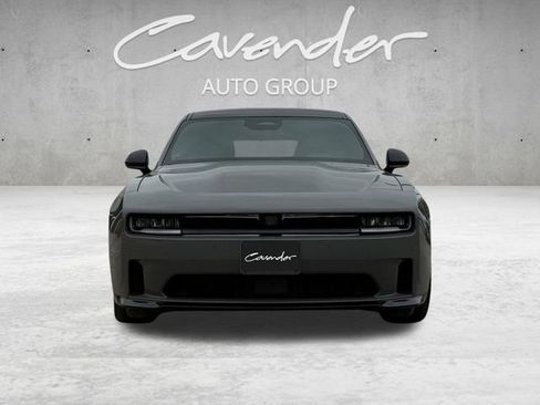Used 2025 Dodge Charger R/T w/ Sun & Sound Package image 18