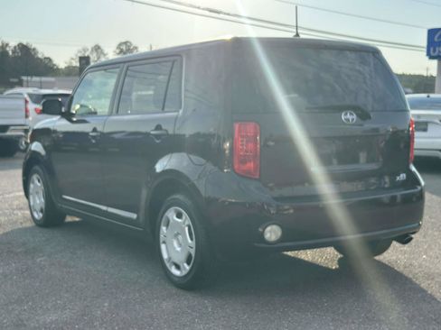 Used 2008 Scion xB image 4