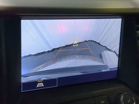Used 2022 GMC Acadia SLT w/ LPO, Floor Liner Package FWD image 35