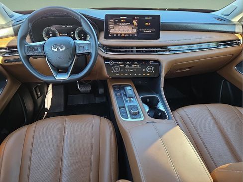 Used 2025 INFINITI QX60 Sensory w/ Vision Package AWD/4WD image 12