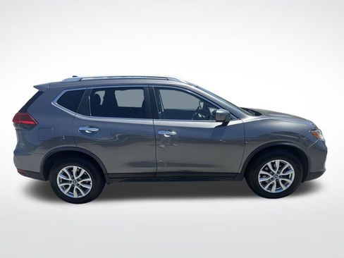 Used 2017 Nissan Rogue SV FWD image 5