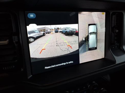 New 2025 Ford Bronco Badlands image 16