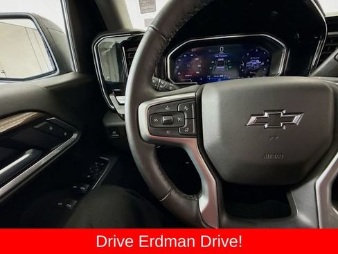 Used 2026 Chevrolet Silverado 1500 RST AWD/4WD image 31