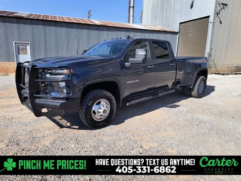 Used 2021 Chevrolet Silverado 3500 W/T w/ WT Convenience Package image 3