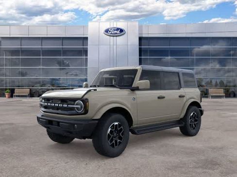 New 2026 Ford Bronco Outer Banks AWD/4WD image 1