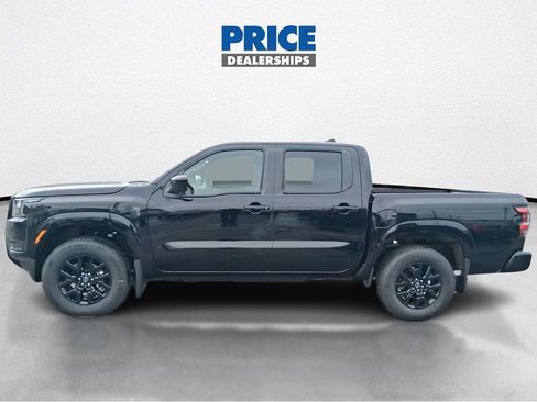New 2026 Nissan Frontier SV w/ Tow Package AWD/4WD image 8