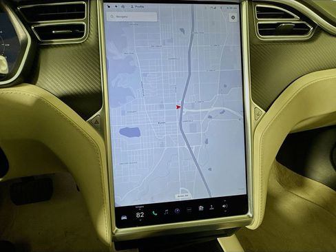 Used 2017 Tesla Model S 75D image 13