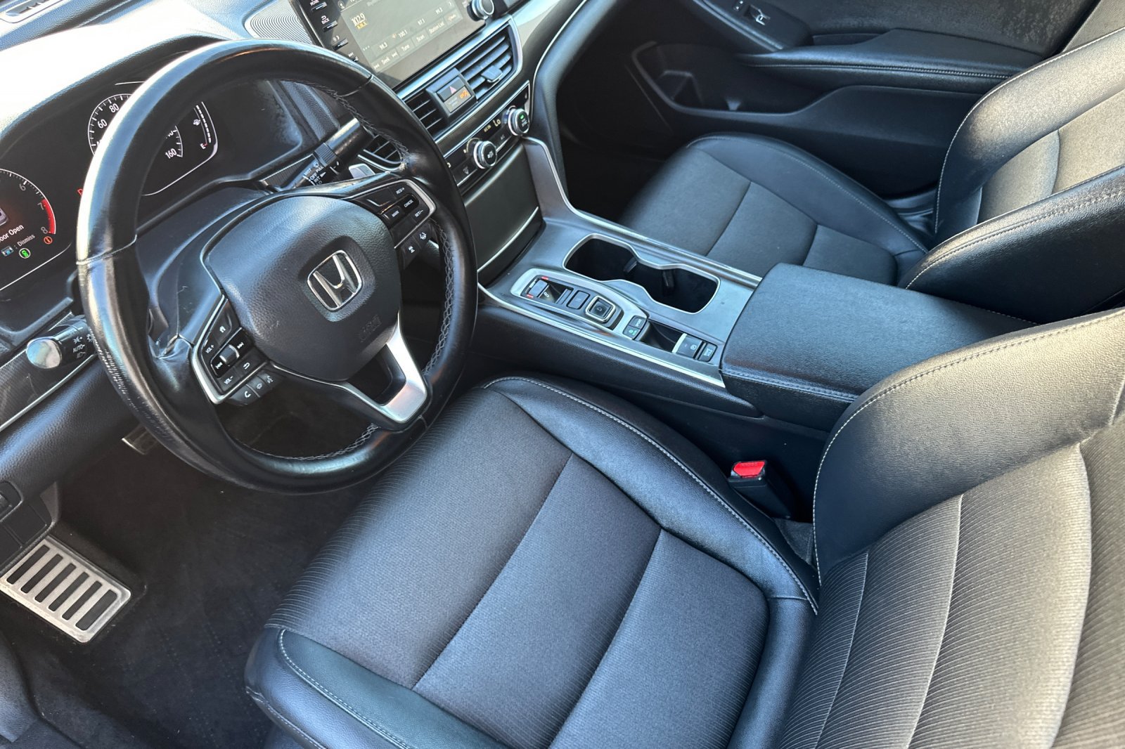 Used 2019 Honda Accord Sport image 10