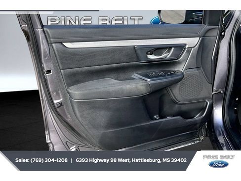 Used 2020 Honda CR-V LX image 17
