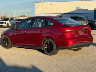 Used 2016 Ford Focus SE w/ Reverse Sensing Package video 3