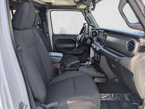 Used 2022 Jeep Wrangler Unlimited Sport AWD/4WD image 20