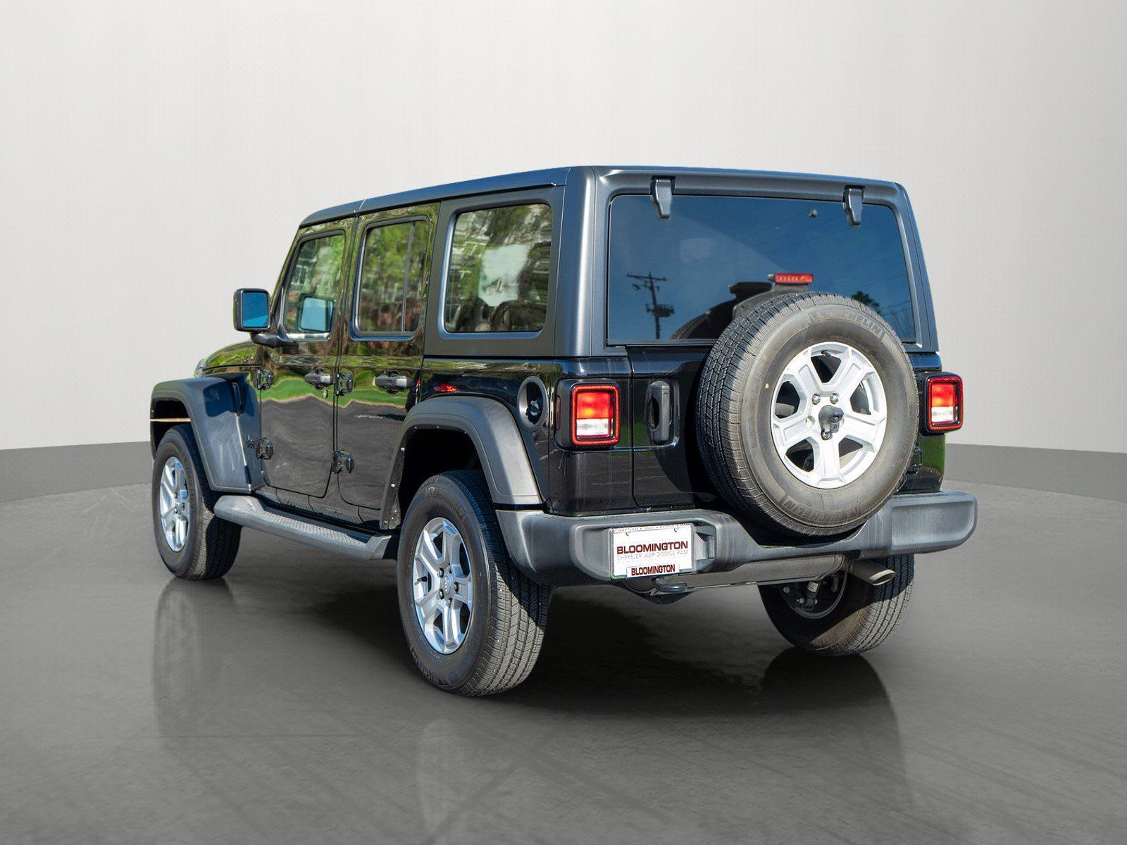 Used 2022 Jeep Wrangler Unlimited Sport AWD/4WD image 5