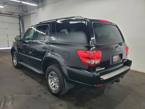 Used 2005 Toyota Sequoia SR5 image 5