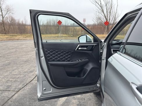 Used 2022 Mitsubishi Outlander SEL image 10