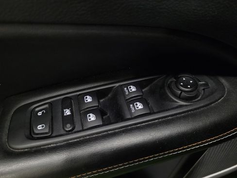 Used 2017 Jeep Compass Latitude w/ Popular Equipment Group AWD/4WD image 27
