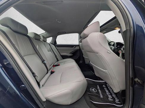 Used 2019 Honda Accord Touring image 21