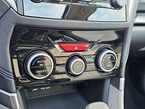 Used 2021 Subaru Forester Premium image 17