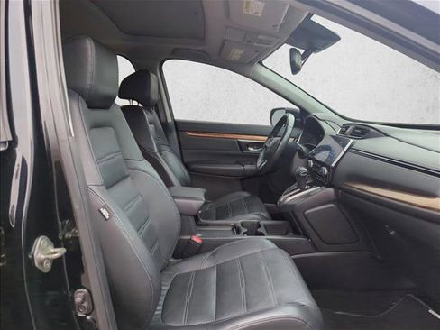 Used 2019 Honda CR-V Touring image 18