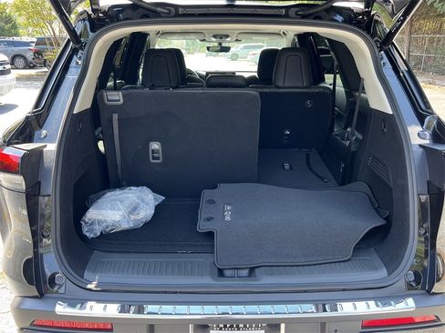 Used 2025 INFINITI QX60 Luxe image 5