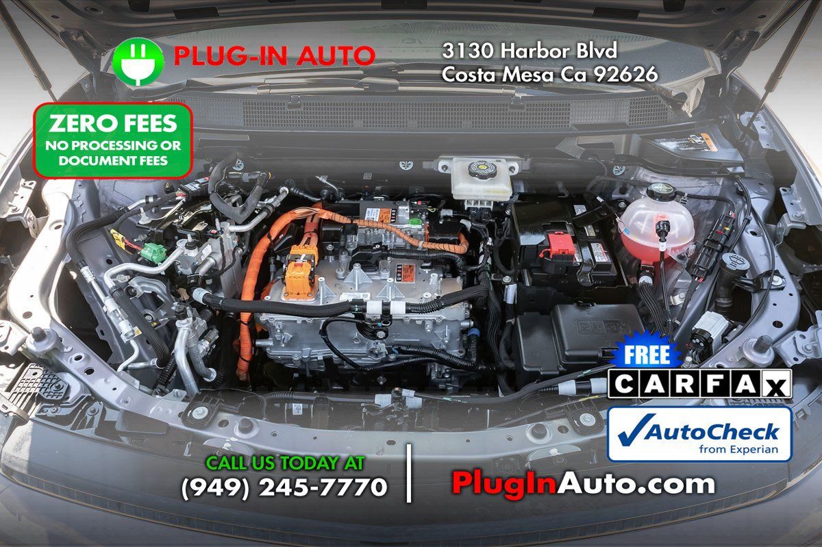 Used 2025 Chevrolet Equinox EV LT FWD image 12