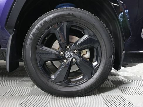 Used 2021 Toyota RAV4 XSE AWD/4WD image 6