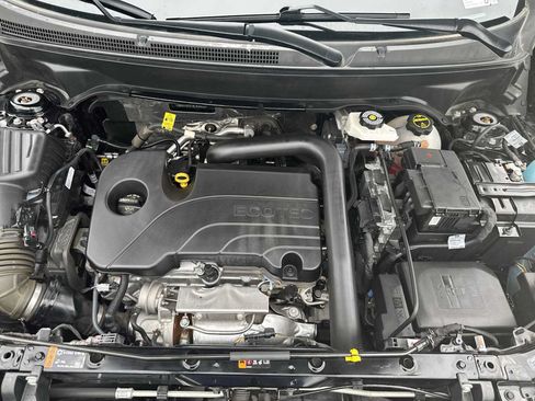 Certified 2024 Chevrolet Equinox LT AWD/4WD image 31