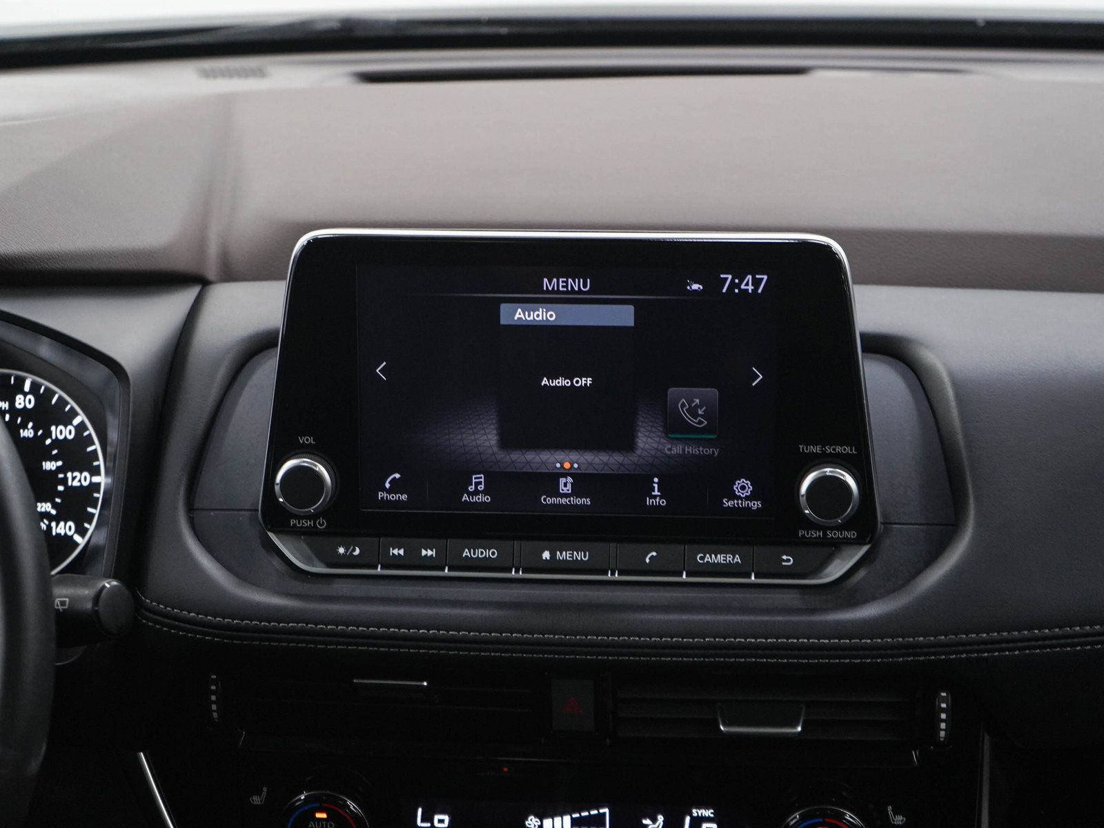Used 2023 Nissan Rogue SL AWD/4WD image 15