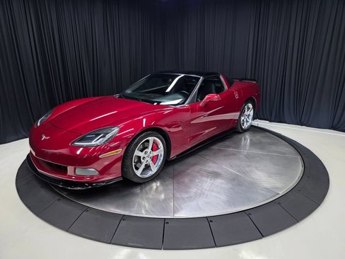 Used 2009 Chevrolet Corvette Coupe w/ Roof Package RWD image 7