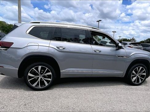New 2026 Volkswagen Atlas SEL Premium R-Line AWD/4WD image 4