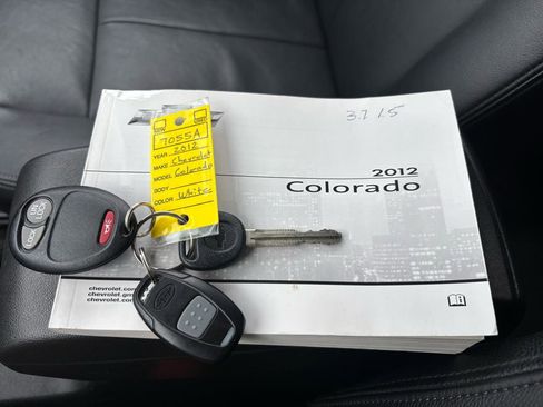 Used 2012 Chevrolet Colorado LT image 25
