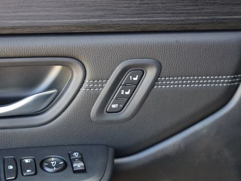 New 2026 Honda Pilot Touring image 17