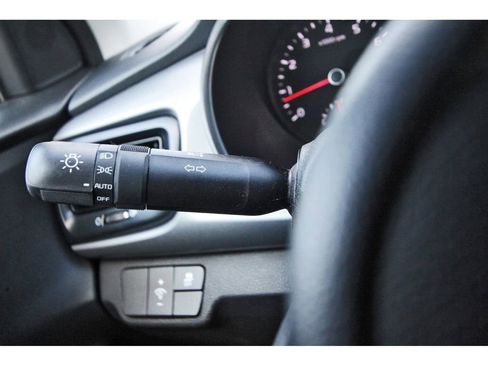 Used 2023 Kia Rio LX image 20