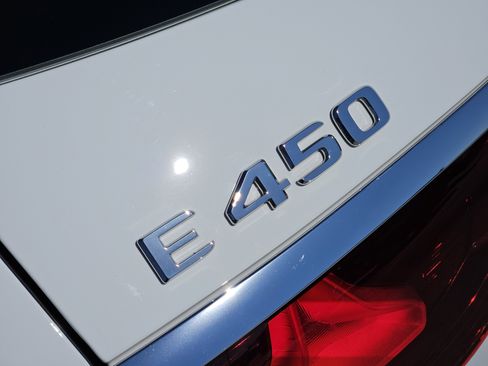 Used 2025 Mercedes-Benz E 450 4MATIC All-Terrain Wagon image 13