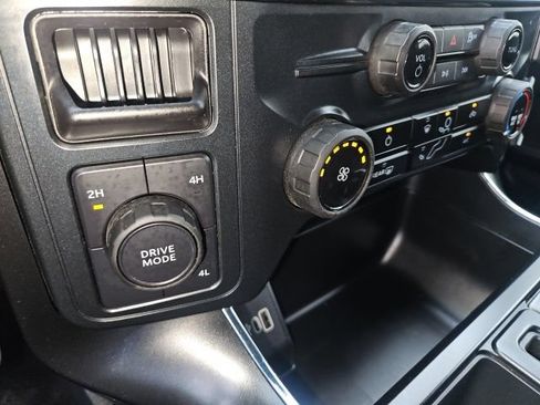 Used 2025 Ford F150 STX AWD/4WD image 17